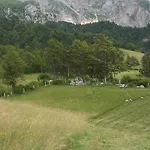 Διαμέρισμα Bric *