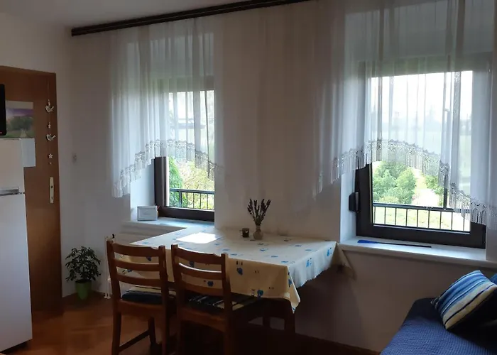 Bric Διαμέρισμα *